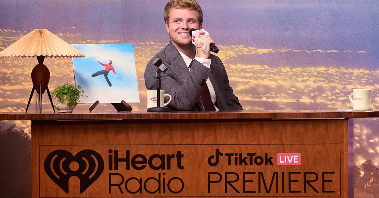 Alex Warren Debuts ‘RESCUER’ with the Ultimate Fan Experience - iHeartRadio and TikTok Team Up to Revolutionize Music Premieres 